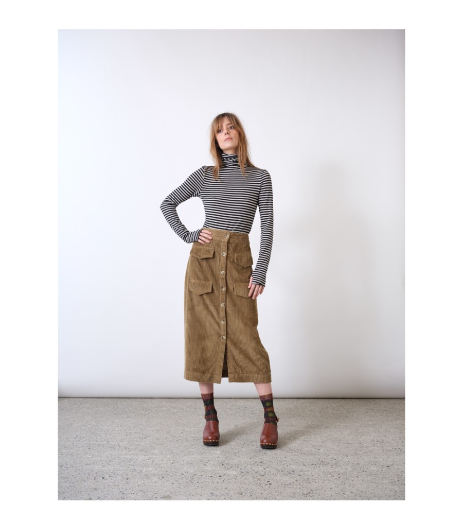 New Fall Winter Collection V.De.Vinster | Barbara Brown Velvet Long Skirt