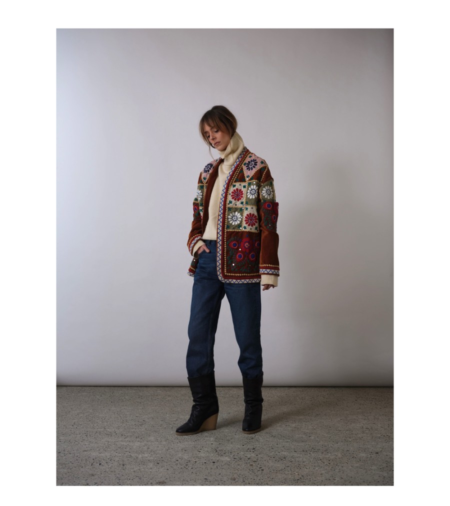 New Fall Winter Collection V.De.Vinster | Embroideries Brown Velvet Patchwork Jacket