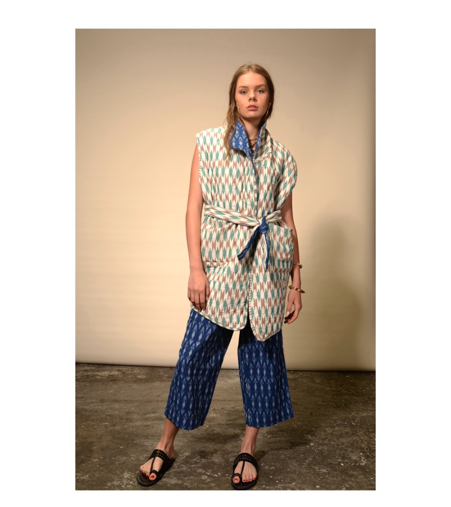 Winter Archives V.De.Vinster | Ikat Reversible Indigo Print Kimono No Sleeves