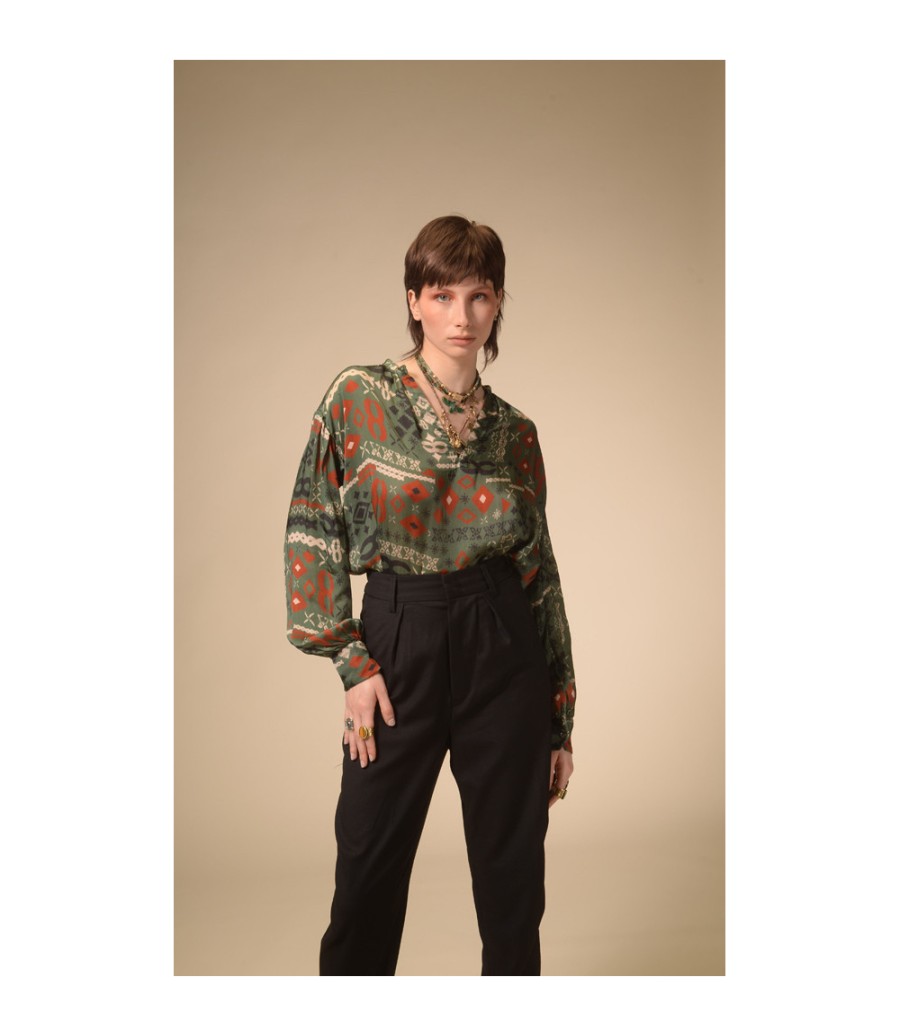 Summer Archives V.De.Vinster | African Green Printed Silk Blouse