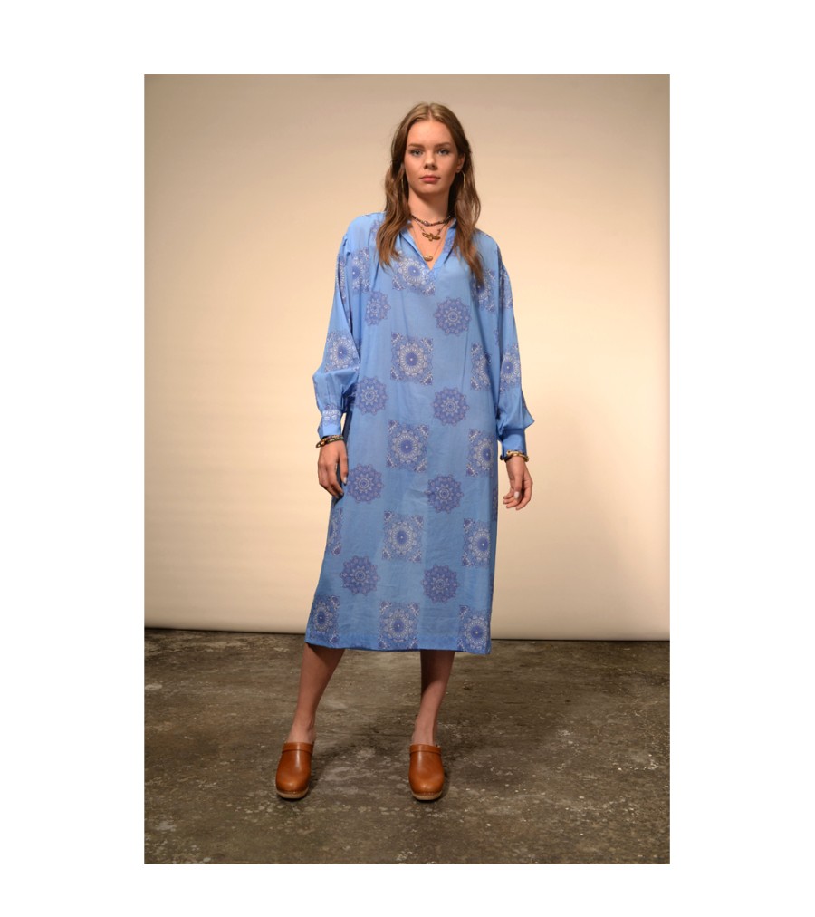 Winter Archives V.De.Vinster | Kali Blue Mandala Long Dress