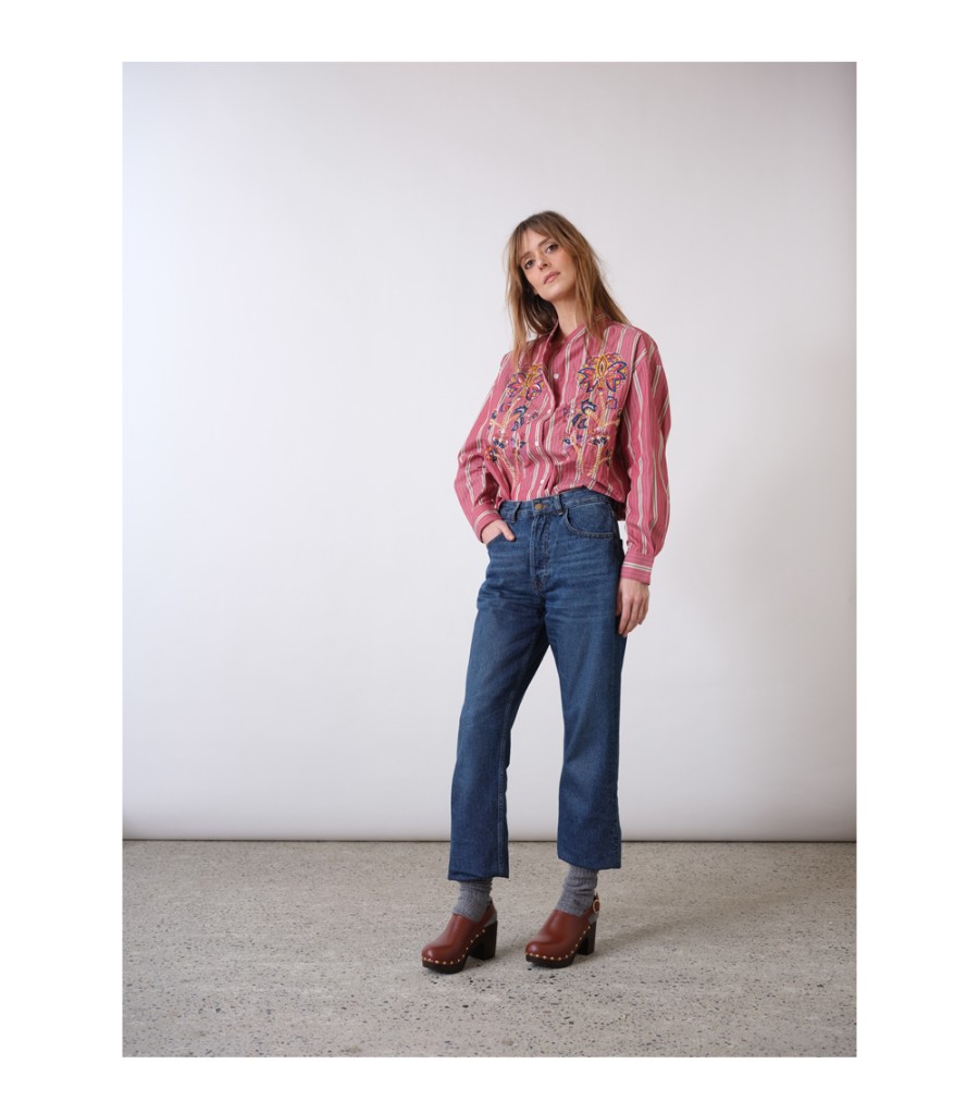 New Fall Winter Collection V.De.Vinster | Billie Pink Flower Embroideries And Striped Blouse